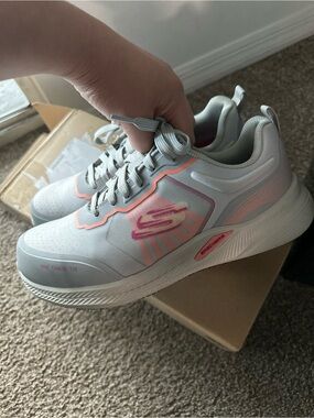 skechers (Safety shoes) size 9